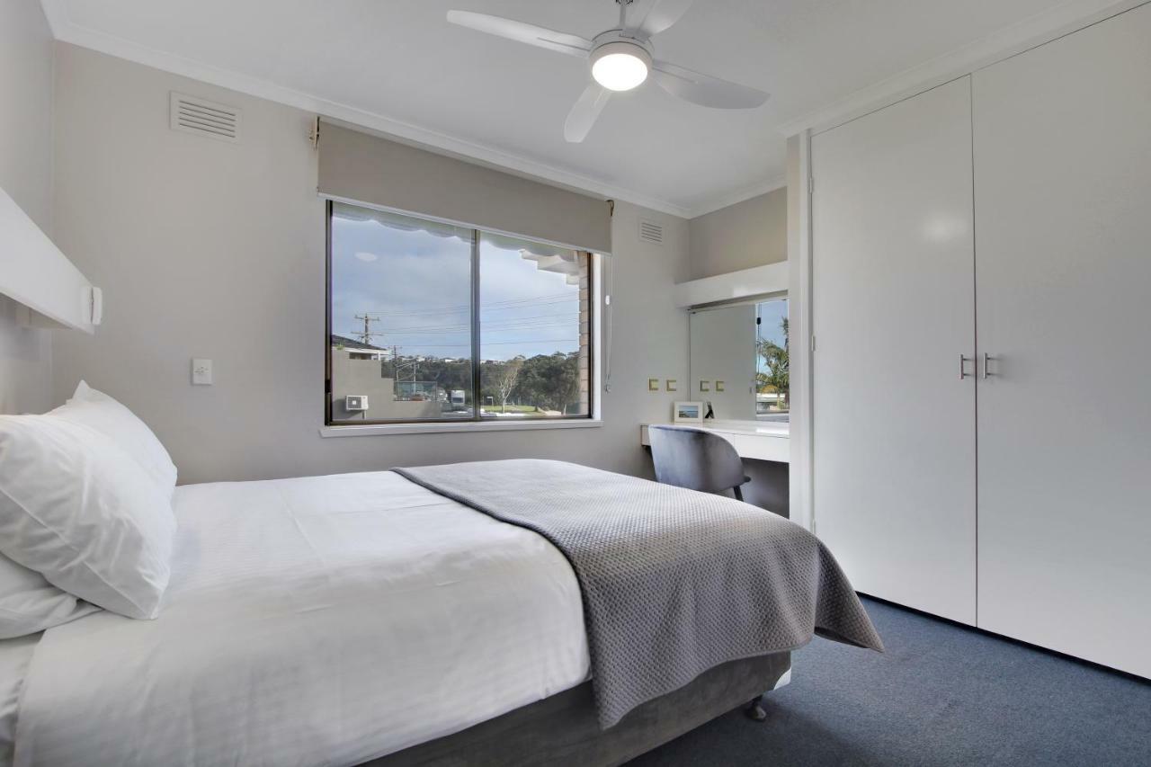 Hybiscus Waterfront Apartments Lakes Entrance Exterior foto