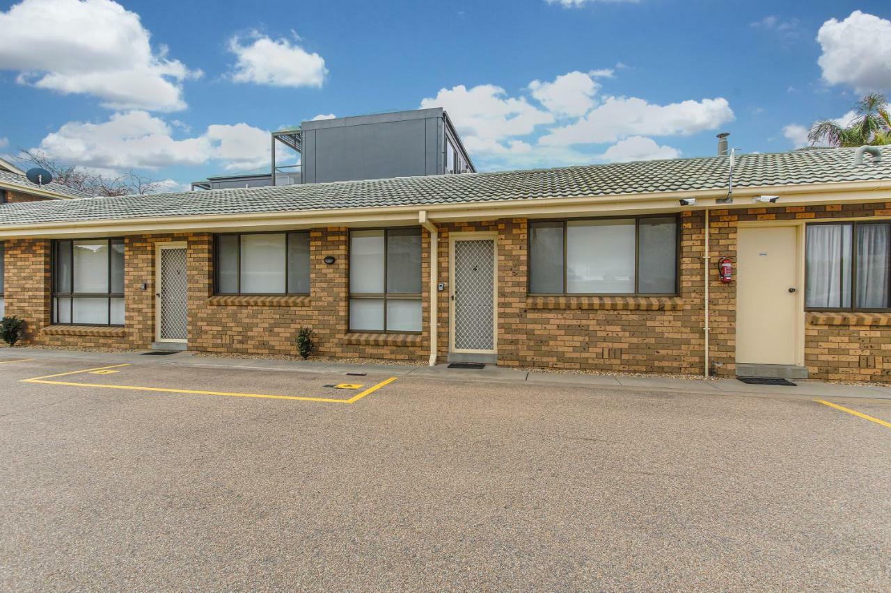 Hybiscus Waterfront Apartments Lakes Entrance Exterior foto