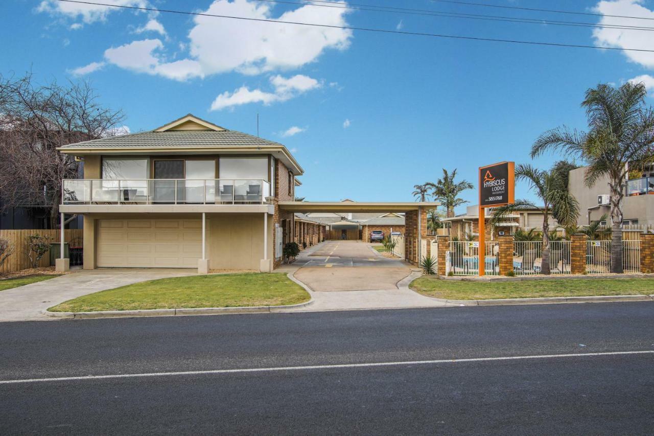 Hybiscus Waterfront Apartments Lakes Entrance Exterior foto